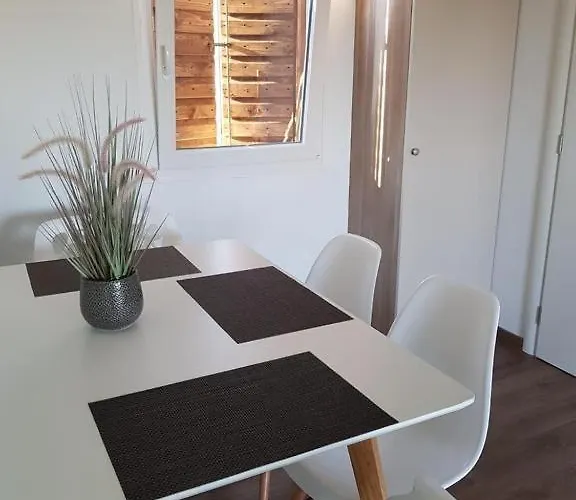 Beautiful Private House 50m From The Sea 펜션 *