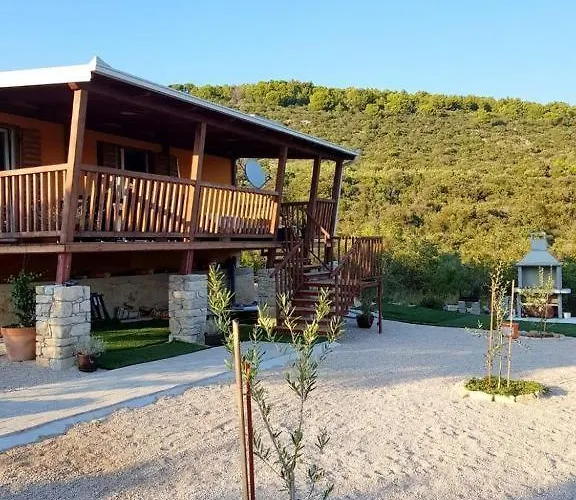 Beautiful Private House 50m From The Sea
