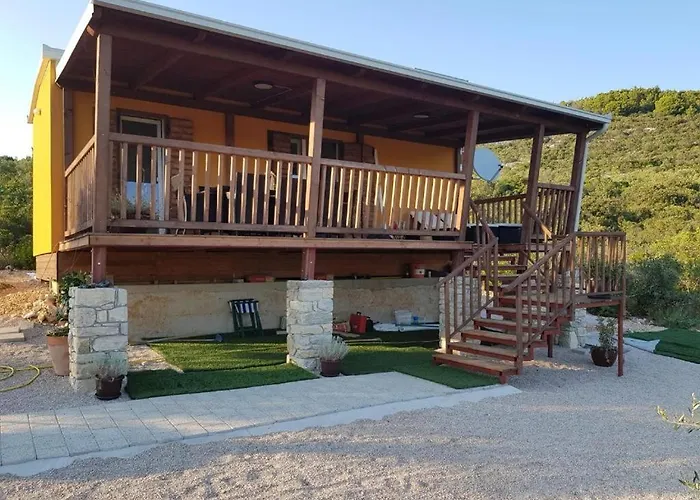 Beautiful Private House 50m From The Sea